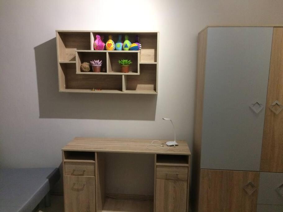 Nice Room, Комната, Pokoj Miedzy Airport Wro A Centrum Wroclaw Dış mekan fotoğraf